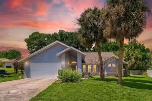 215 Santa Rosa Dr, Winter Haven, FL 33884 - Photo 1