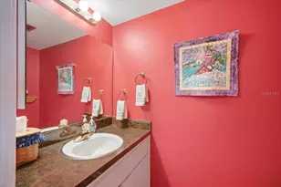 13305 Golf Crest Cir, Tampa, FL 33618 - Photo 19