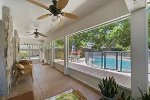 13305 Golf Crest Cir, Tampa, FL 33618 - Photo 31