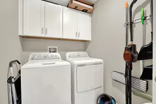 4732 Pickering Harbor Pl, Tampa, FL 33619 - Photo 25