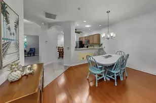 313 Seneca Falls Dr, Apollo Beach, FL 33572 - Photo 17