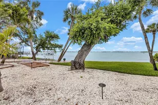 2612 Keystone Ct N, Saint Petersburg, FL 33710 - Photo 57