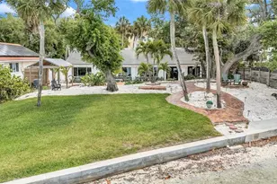 2612 Keystone Ct N, Saint Petersburg, FL 33710 - Photo 47