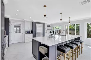 2612 Keystone Ct N, Saint Petersburg, FL 33710 - Photo 13