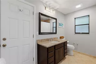 10062 121st St, Seminole, FL 33772 - Photo 25