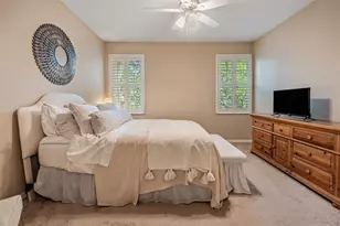 9904 Palermo Breeze Wy, Tampa, FL 33619 - Photo 23