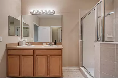 9904 Palermo Breeze Way, Tampa, FL 33619 - Photo 25