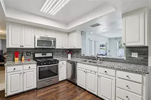1546 66th Ave S, Saint Petersburg, FL 33705 - Photo 7