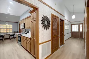 11326 81st Pl, Seminole, FL 33772 - Photo 13