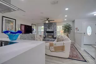 1871 Del Robles Terrace, Clearwater, FL 33764 - Photo 11