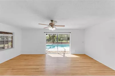 10320 Out Island Drive, Tampa, FL 33615 - Photo 11