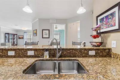 7903 Seminole Boulevard #2208, Seminole, FL 33772 - Photo 9