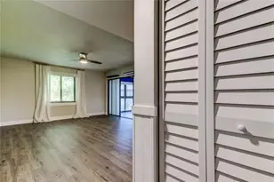 2673 Sabal Springs Cir, Clearwater, FL 33761 - Photo 37