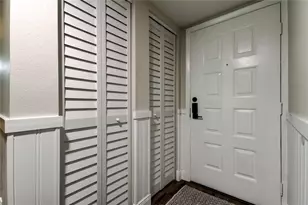 2673 Sabal Springs Cir, Clearwater, FL 33761 - Photo 35