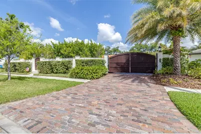 61 Ladoga Avenue, Tampa, FL 33606 - Photo 7