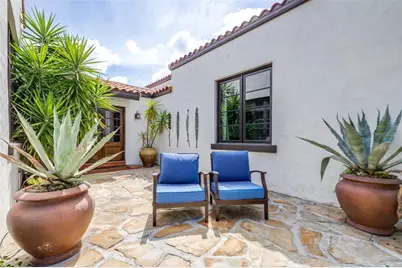 61 Ladoga Avenue, Tampa, FL 33606 - Photo 11