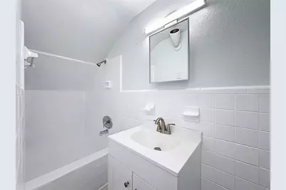 650 E Harbor Drive S, Saint Petersburg, FL 33705 - Photo 11