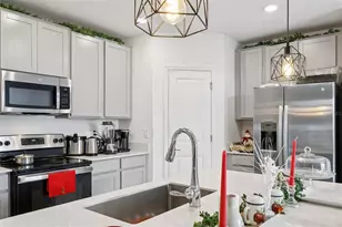 356 Loch Ct, Davenport, FL 33837 - Photo 3