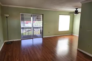 8212 11th St N, Saint Petersburg, FL 33702 - Photo 11