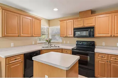 6633 Hone Street, New Port Richey, FL 34653 - Photo 7