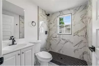 39252 Heights Avenue, Zephyrhills, FL 33542 - Photo 15