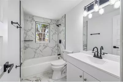 39252 Heights Avenue, Zephyrhills, FL 33542 - Photo 17