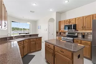 19120 Mandarin Grove Pl, Tampa, FL 33647 - Photo 15