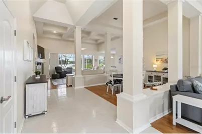 19120 Mandarin Grove Place, Tampa, FL 33647 - Photo 9