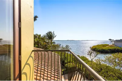 4128 Causeway Vista Drive, Tampa, FL 33615 - Photo 47