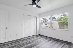 2871 S Pines Dr, Largo, FL 33771 - Photo 15