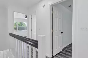 2871 S Pines Dr, Largo, FL 33771 - Photo 11