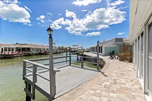 354 Boca Ciega Point Blvd, Saint Petersburg, FL 33708 - Photo 5
