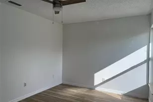 8119 San Bernardino Dr, Port Richey, FL 34668 - Photo 29