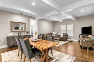 802 Dartmoor St N, Saint Petersburg, FL 33701 - Photo 7