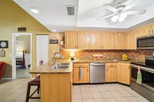 17803 Sunrise Dr, Lutz, FL 33549 - Photo 13