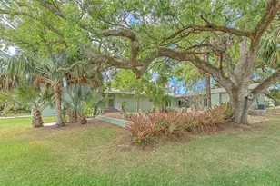 7102 Mandy Ln, New Port Richey, FL 34652 - Photo 61