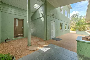 7102 Mandy Ln, New Port Richey, FL 34652 - Photo 35