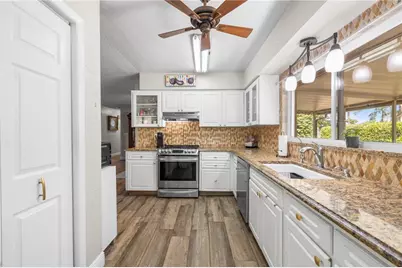 7001 Twelve Oaks Boulevard, Tampa, FL 33634 - Photo 21
