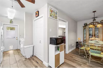 7001 Twelve Oaks Boulevard, Tampa, FL 33634 - Photo 25