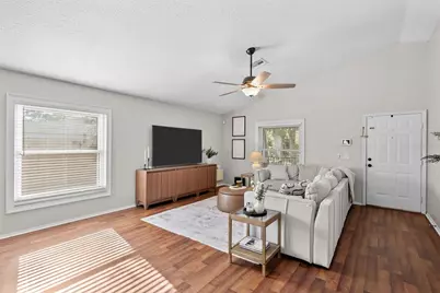 3323 W Pine Street, Tampa, FL 33607 - Photo 7