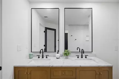 2212 Lake Bay Way, Brandon, FL 33511 - Photo 19