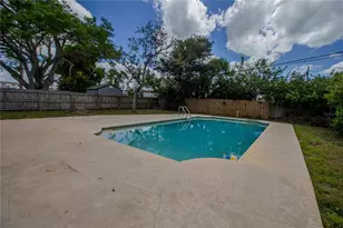 10760 62nd Ave, Seminole, FL 33772 - Photo 41