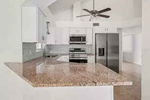 822 Diane Cir, Englewood, FL 34223 - Photo 11