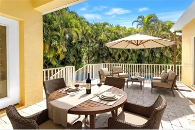 343 8th Avenue N, Tierra Verde, FL 33715 - Photo 23