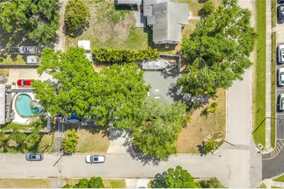 201 35th Avenue NE, Saint Petersburg, FL 33704 - Photo 35