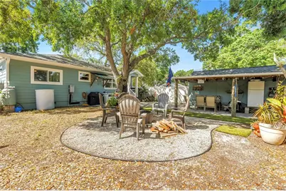 201 35th Avenue NE, Saint Petersburg, FL 33704 - Photo 29