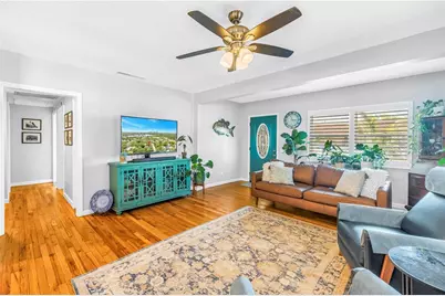 201 35th Avenue NE, Saint Petersburg, FL 33704 - Photo 11