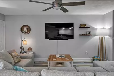 661 Poinsettia Avenue #104, Clearwater Beach, FL 33767 - Photo 5