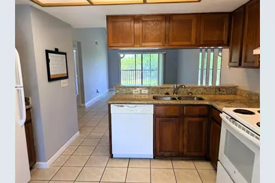 260 Woodlake E #260, Oldsmar, FL 34677 - Photo 5
