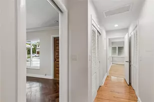 99 Ladoga Ave, Tampa, FL 33606 - Photo 45